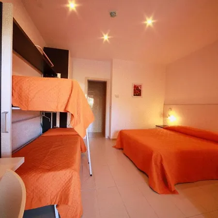 Incontro Hotel 3*